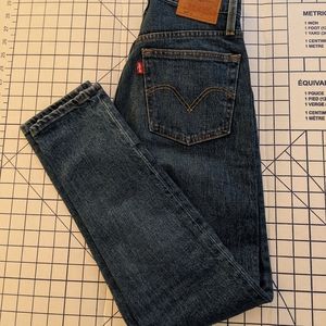 Women's Levi's 501 skinny fit